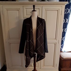 New In Bag Lisa Rinna jacket/sweater